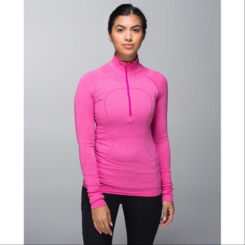 Lululemon Run: Swiftly Tech 1/2 Zip in Paris Pink size 4